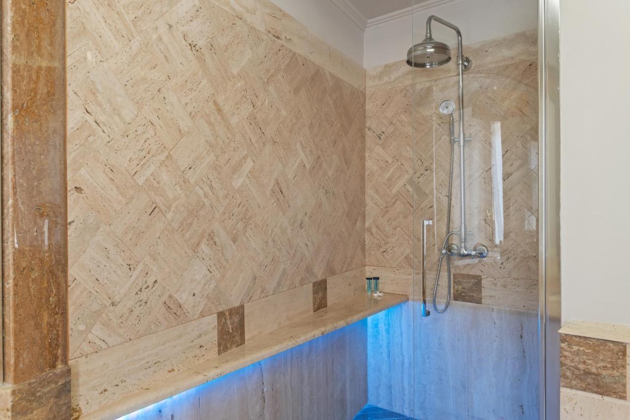 Bmga L Viapaola43 Palace Řím Exteriér fotografie